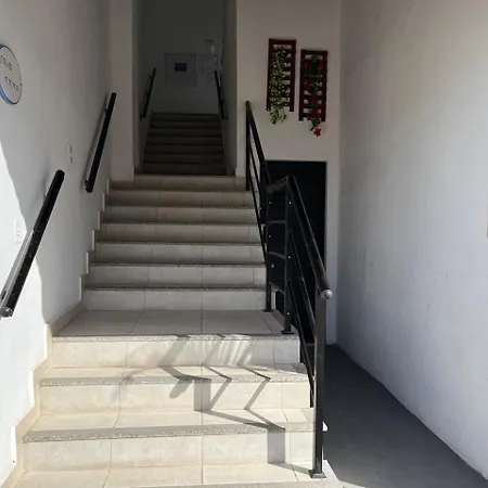 Cobertura Duplex Na Praia Grande Com Vista Para O Por Do Sol, Churrasqueira E 2 Vagas De Garagem-2